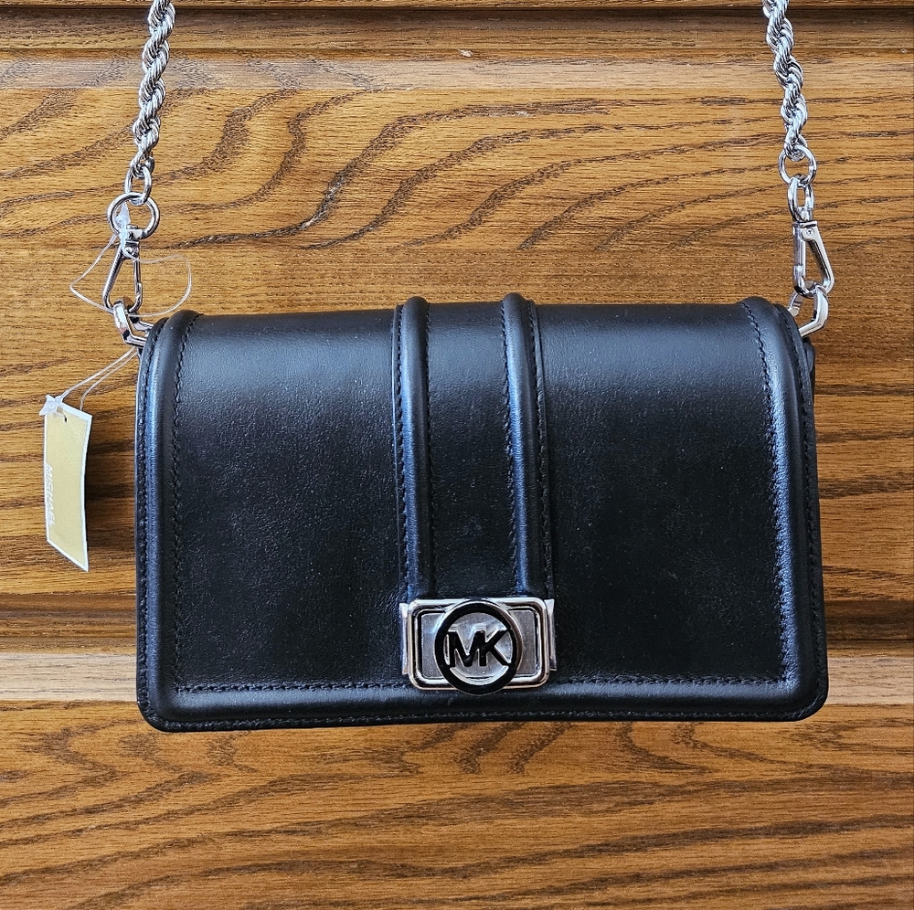 Michael Kors Small Chain Crossbody Bag! NWT!